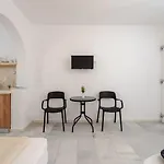 Celestial Seaview Apartments- Apollon *