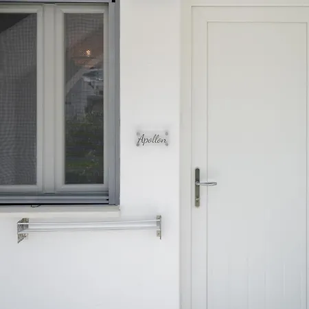 Celestial Seaview Apartments- Apollon アパート *