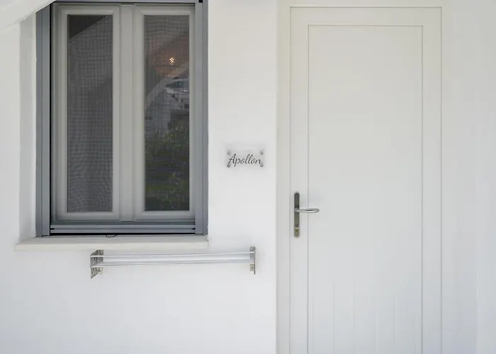 Celestial Seaview Apartments- Apollon Apartament *